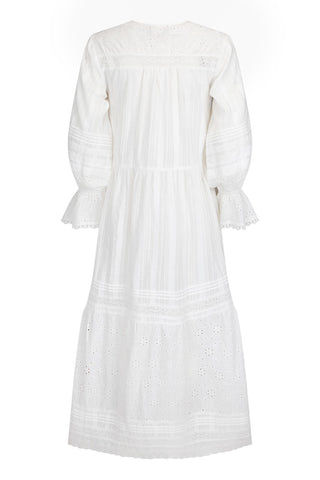 whimsy-garden-lace-gown