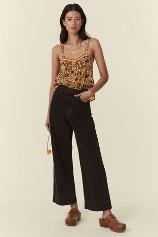 classic-straight-leg-jean